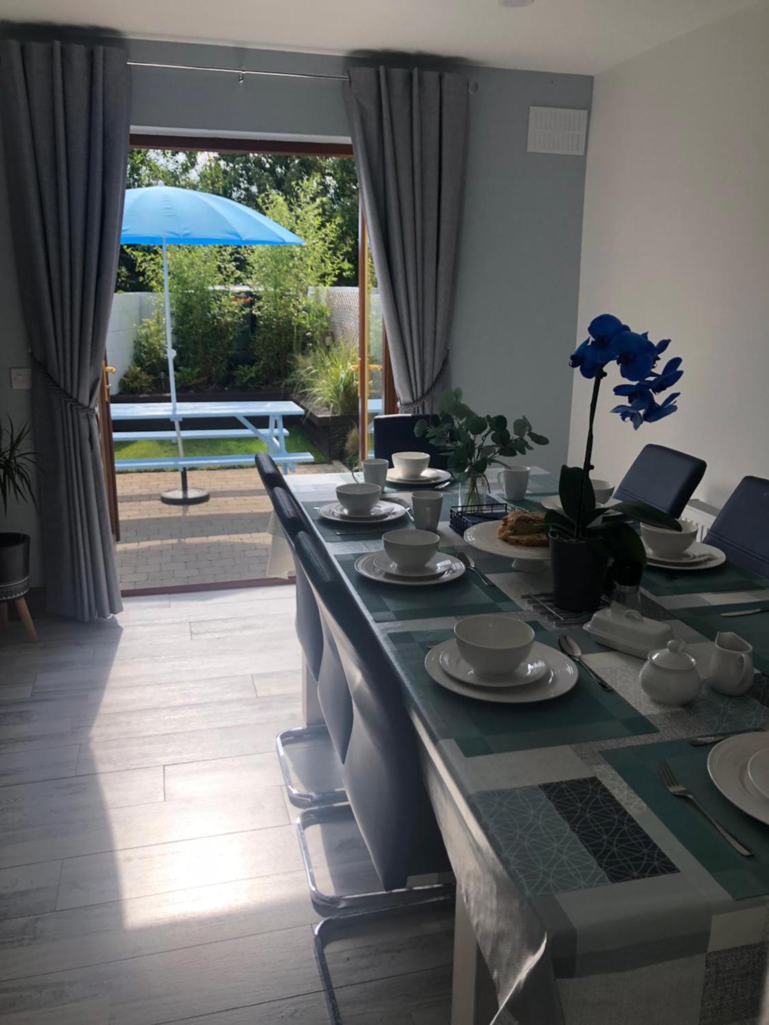 Wonderful Coastal Home In Dingle Town Extérieur photo